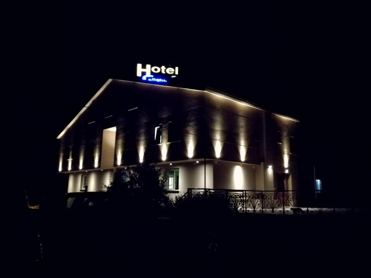 Hotel Caligiuri Decollatura Экстерьер фото